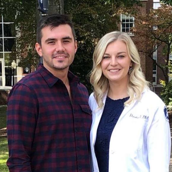 Meet your Posher, Danielle - Picture 1 of 1